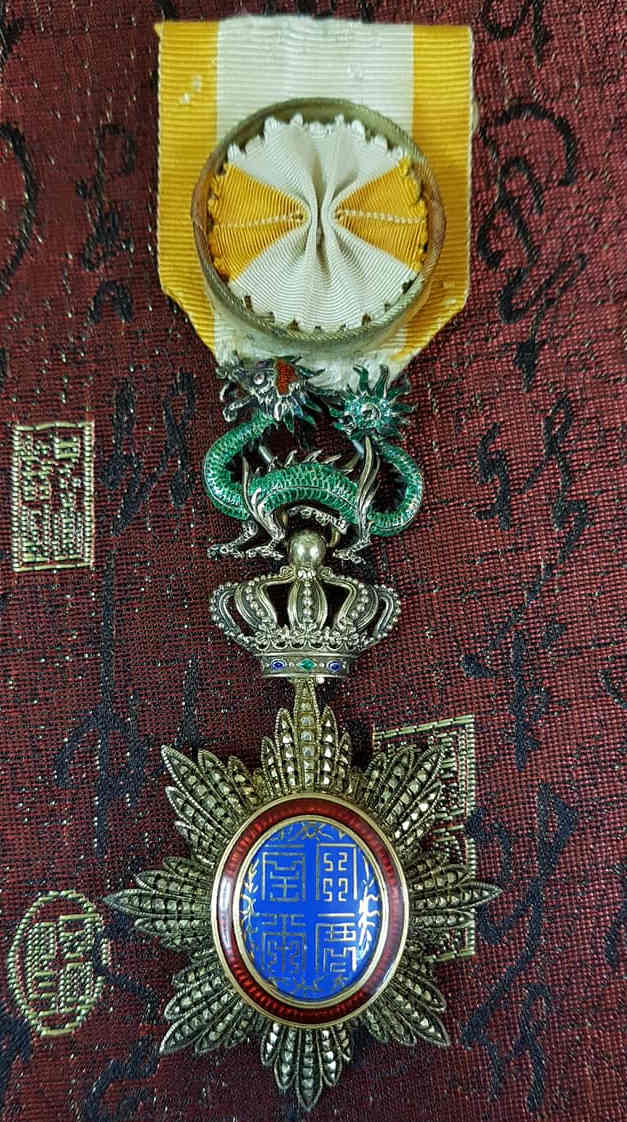 Dai Nam Long Tinh Hang Tu